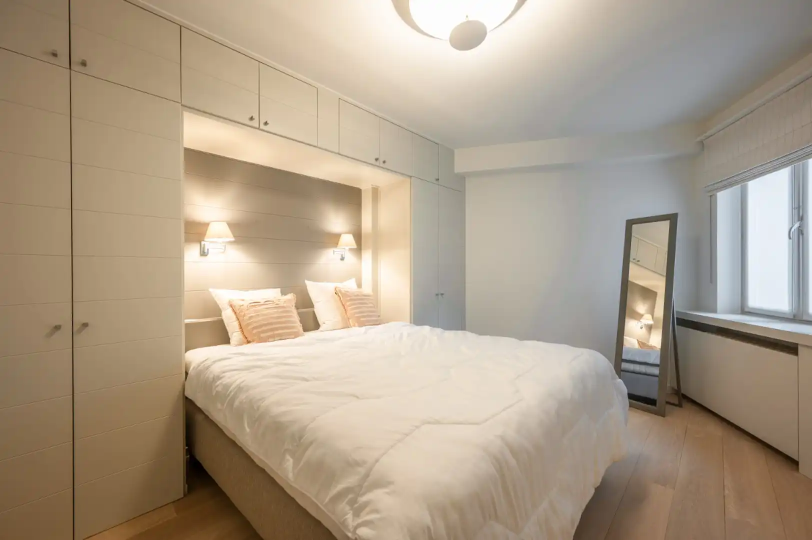 Lichtrijk 1 slaapkamerappartement in hartje Zoute met open zicht foto 7