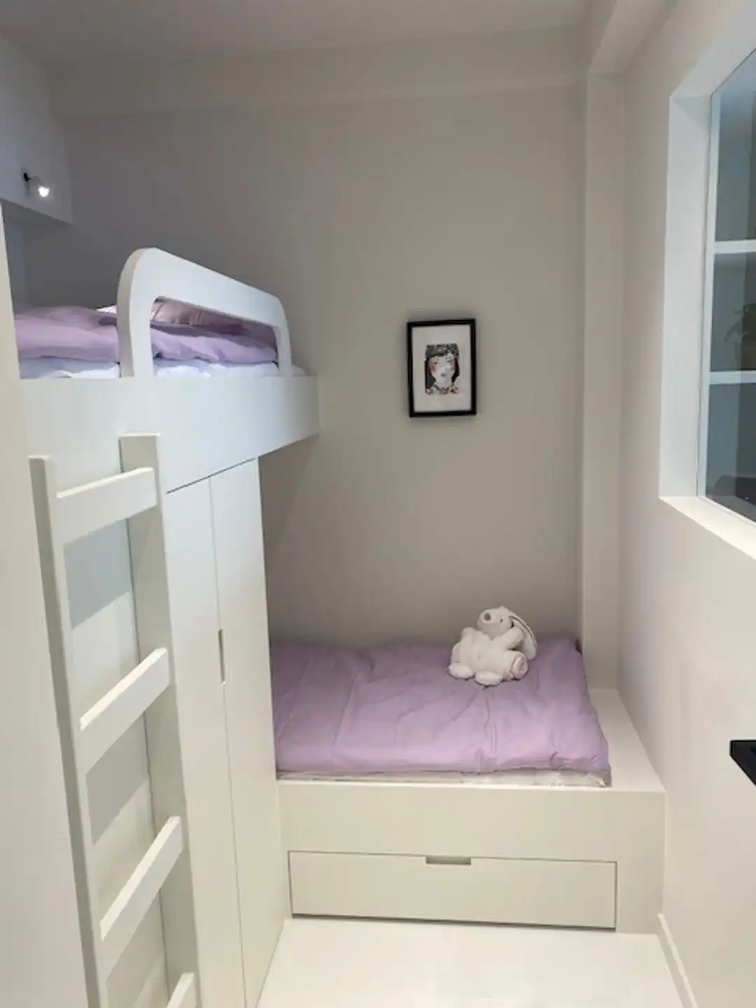 Prachtig gerenoveerd appartement met zijdelings zeezicht!  foto 12