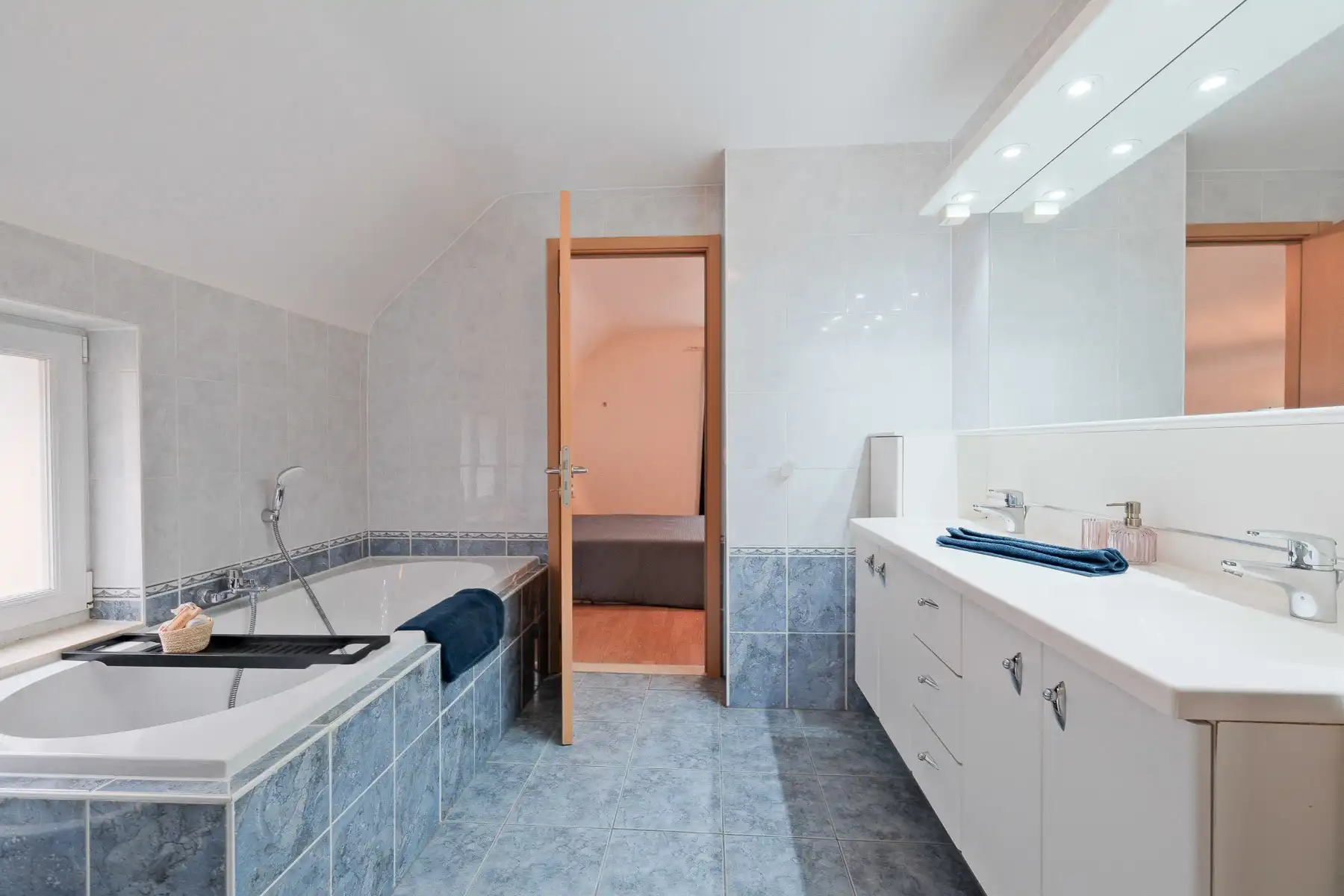 Huis te koop foto 15