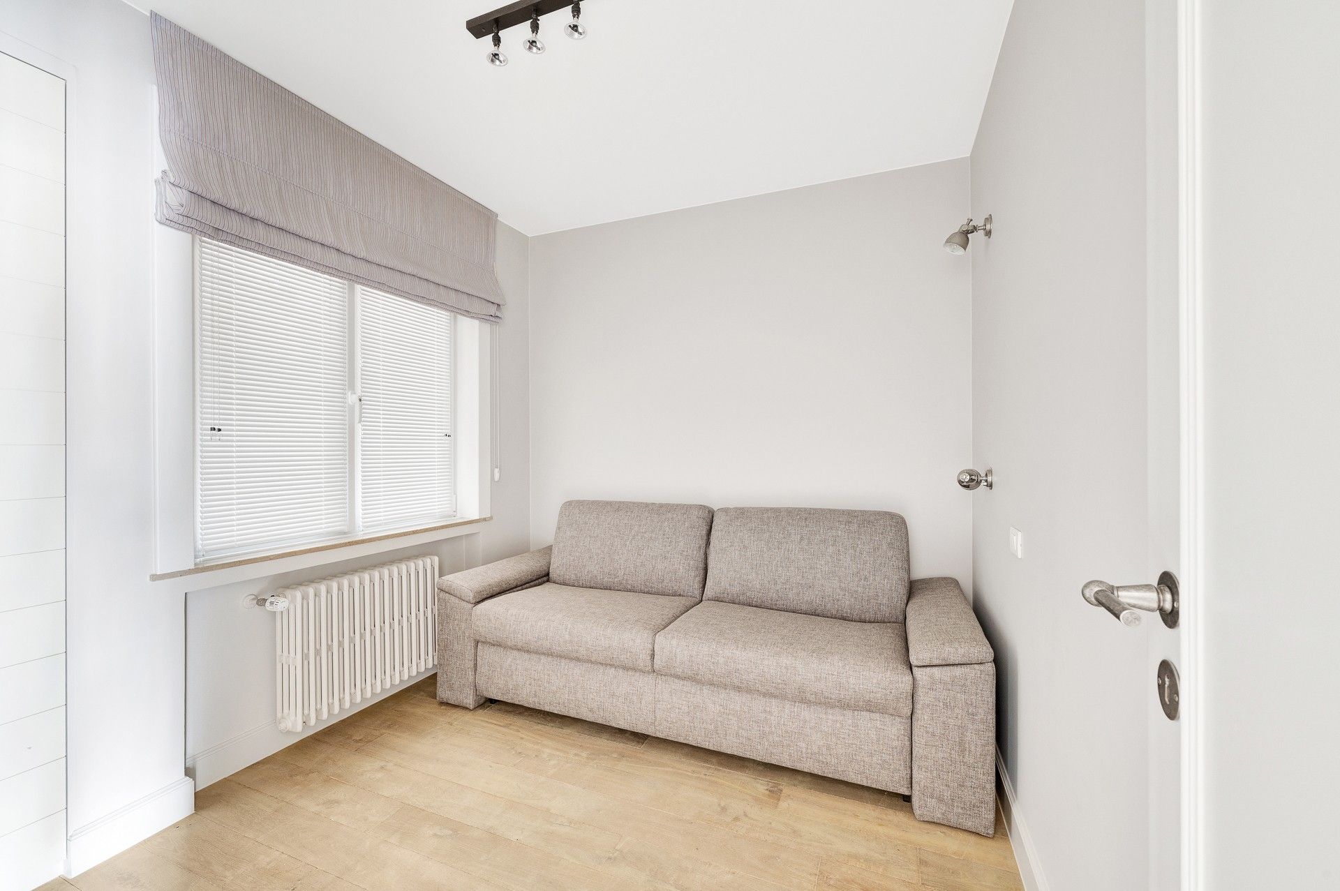 Ruim, lichtrijk appartement met 3 slaapkamers foto 28