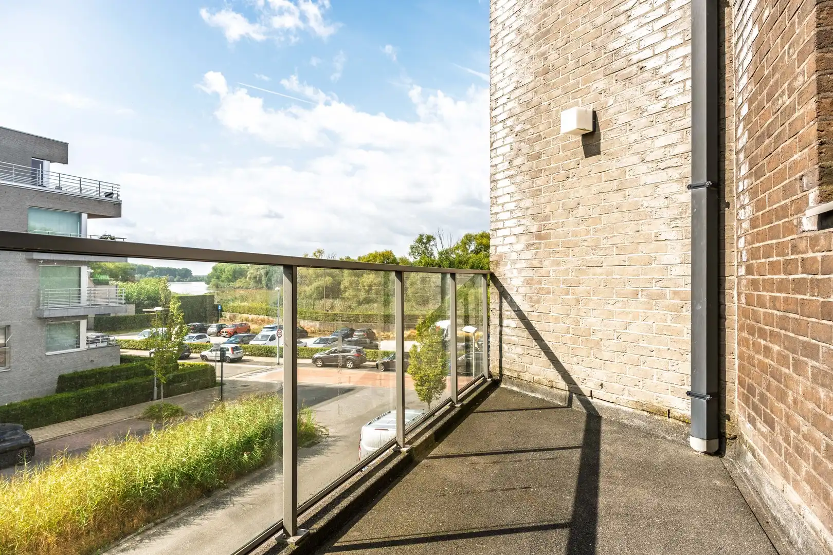 Prachtig duplex appartement met 3 slaapkamers, 3 terrassen en 2 autostaanplaatsen foto 5
