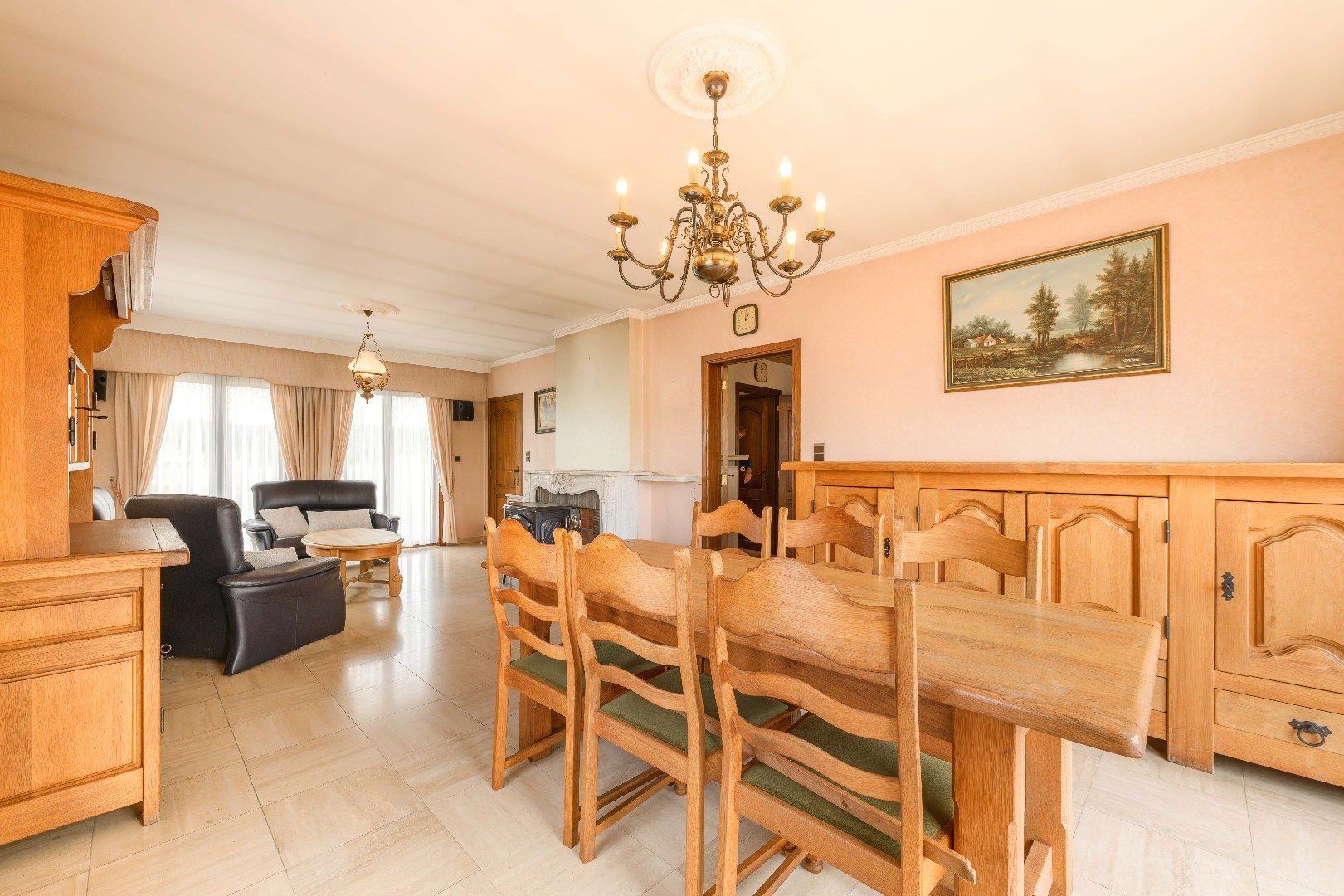 PERFECT GELEGEN ALLEENSTAANDE VILLA MET TUIN EN GARAGE OP 1.032 m² foto 9