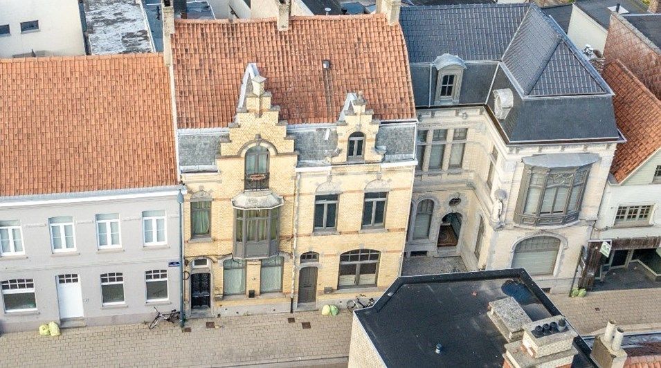 ()=>{if(producerUpdateValueVersion(node),producerAccessed(node),node.value===ERRORED)throw node.error;return node.value} Roeselaarsestraat 100 -/1 - 8870 Izegem