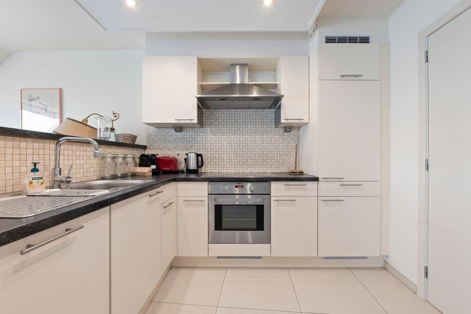 GEMEUBELD APPARTEMENT MET 2 SLAAPKAMERS TE HUUR IN HET HARTJE VAN SINT-TRUIDEN foto 13