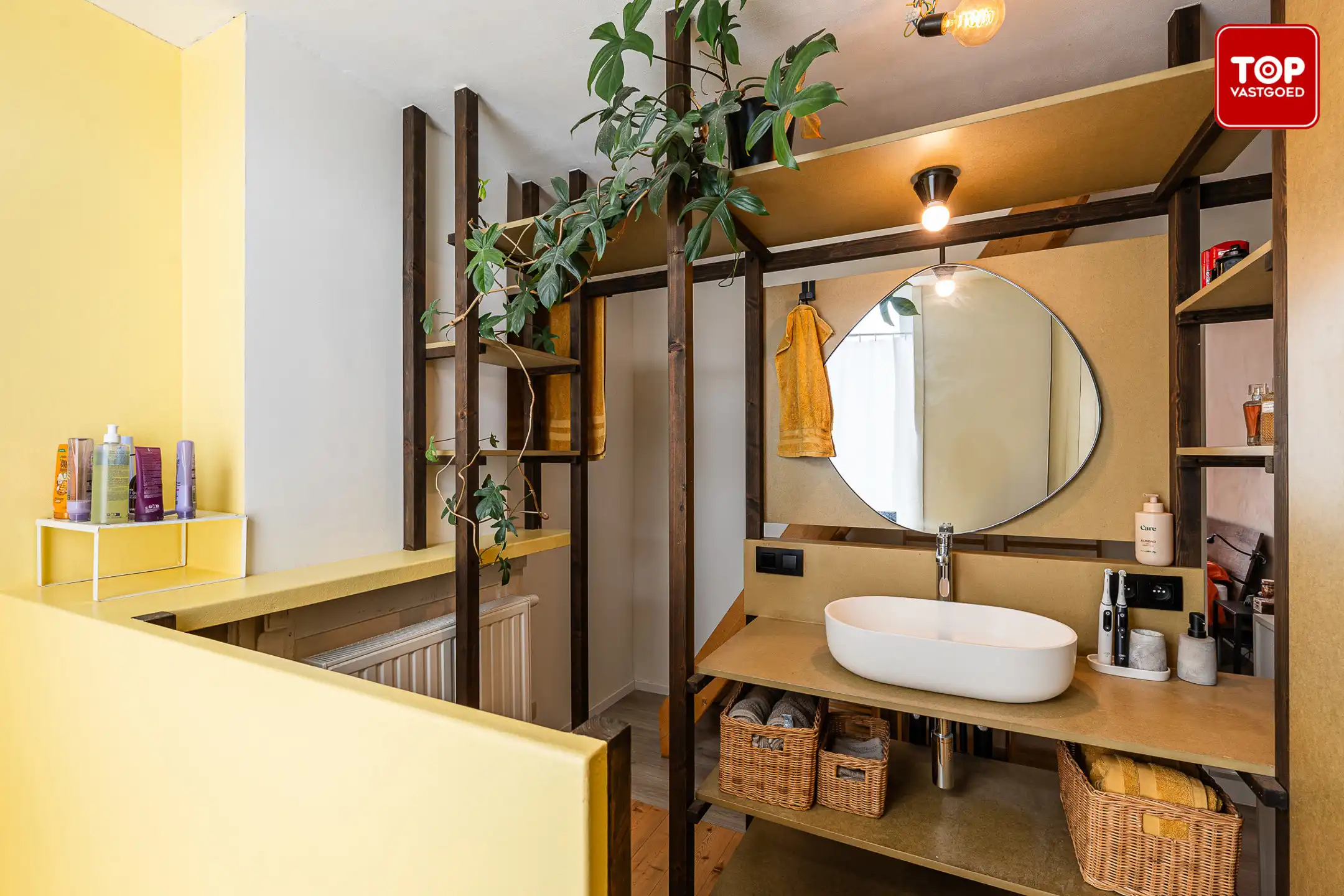 Sfeervolle woning met karakter, comfort en een ideale ligging foto 18