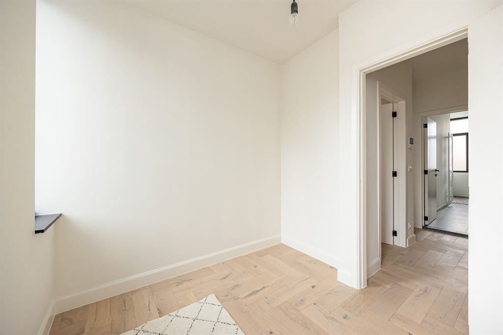 Hoogwaardig gerenoveerde, energiezuinige wonin foto 20