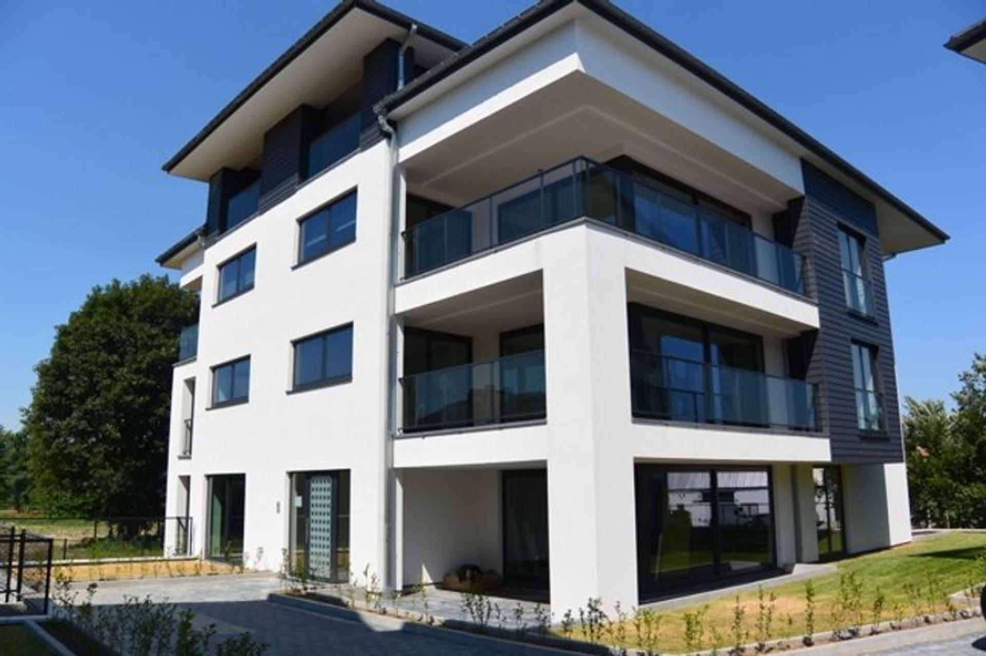 Luxe appartement met 2 slaapkamers  foto {{pictureIndex}}