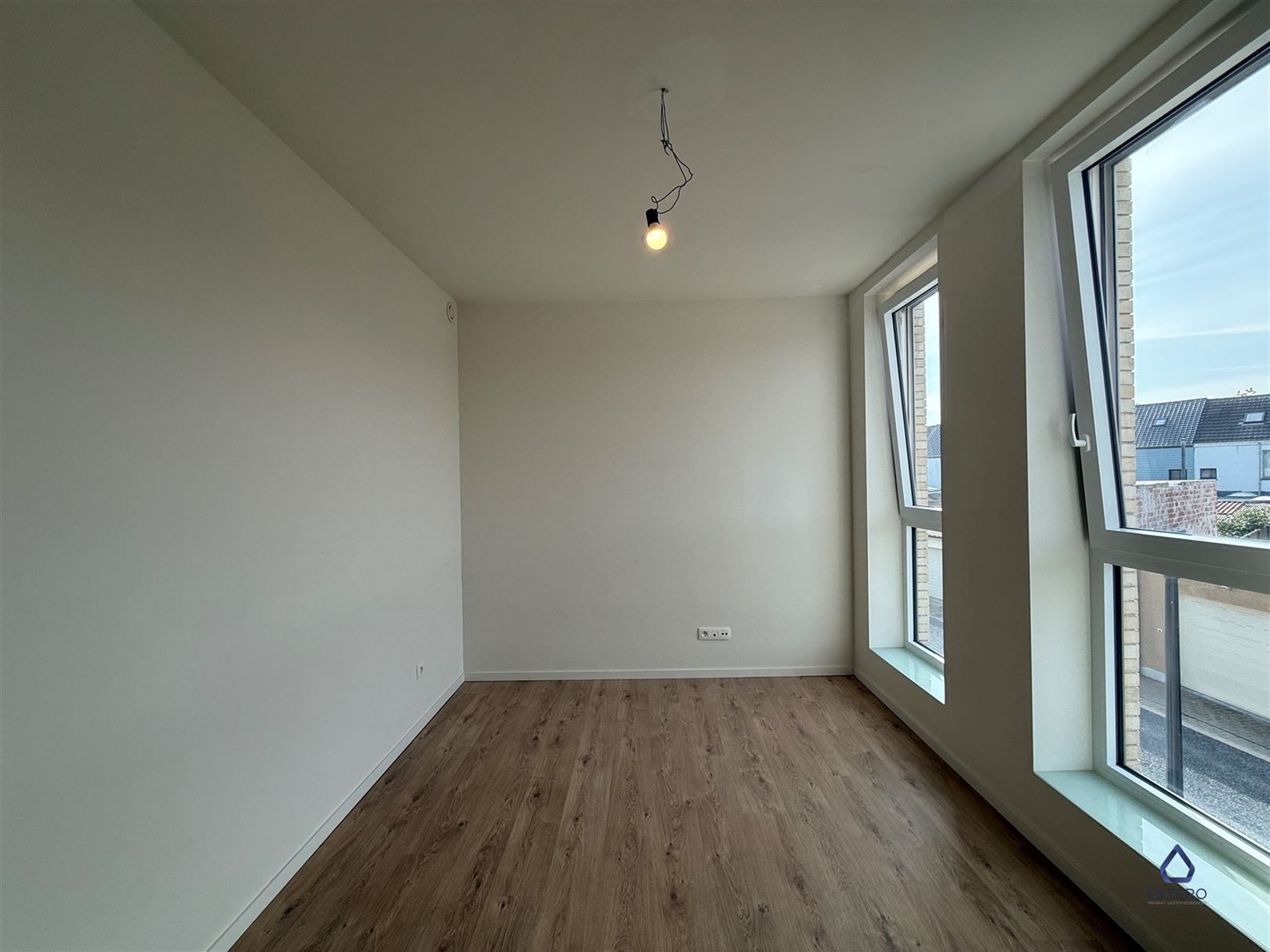 Mooi afgewerkt nieuwbouwappartement met 2 slaapkamers foto 9