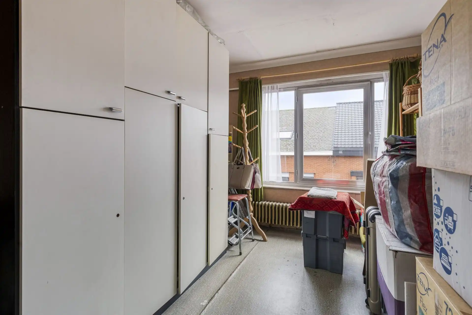 Ruime Woning met 3 of 4 slaapkamers, tuin en garage. foto 19