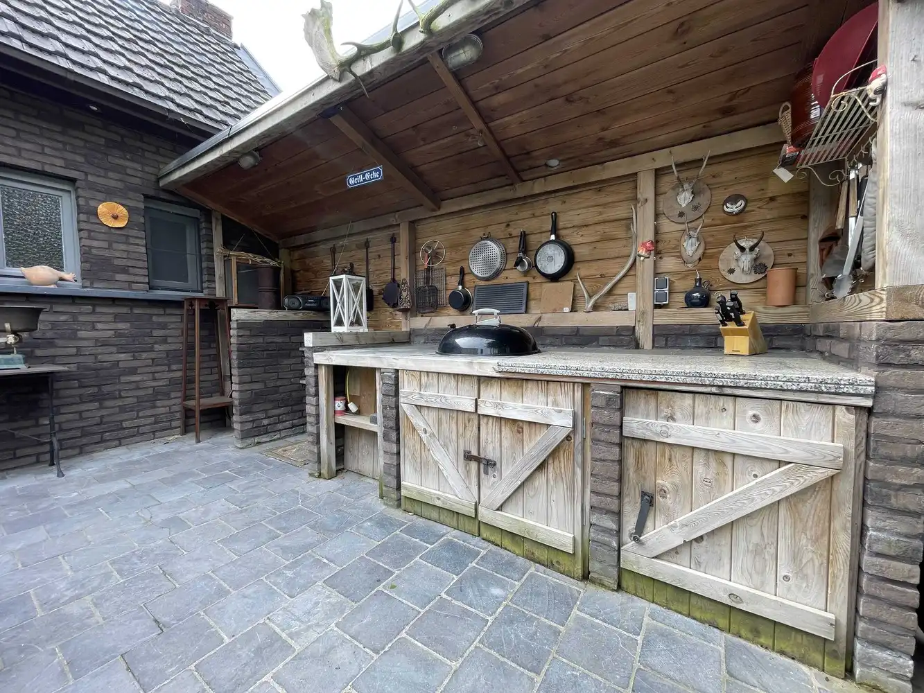 Rustig gelegen gezinswoning met prachtige tuin foto 11