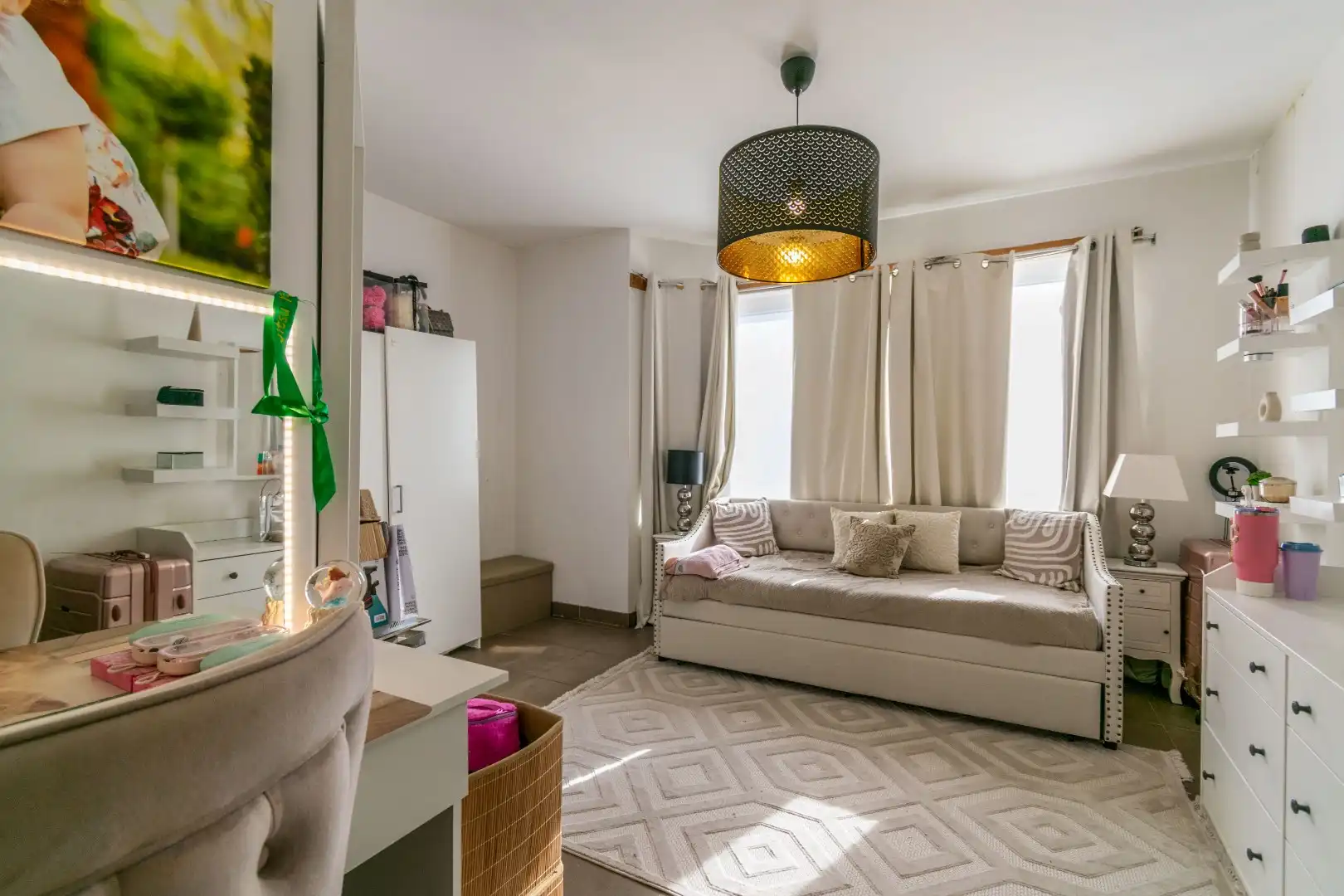 OPBRENGSTGEBOUW MET 4 RUIME APP + HANGAR (350m²)! foto 18