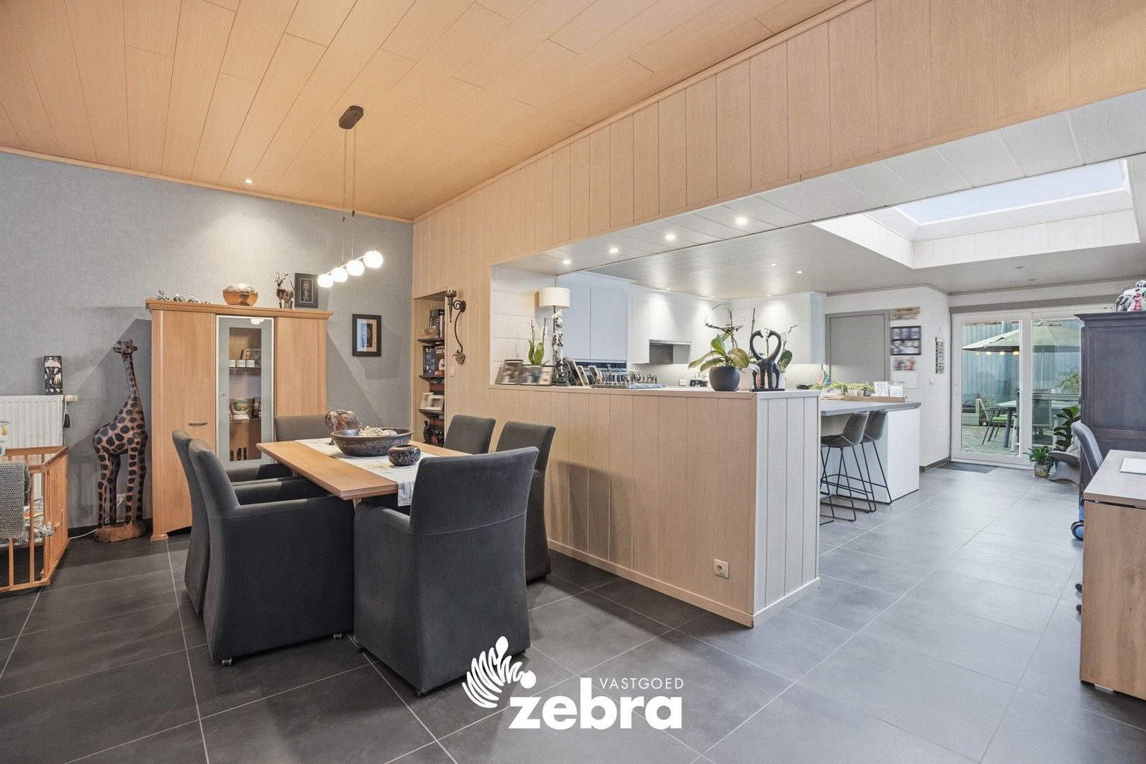 Instapklare woning met 3 slaapkamers en 2 badkamers in Roeselare foto 5