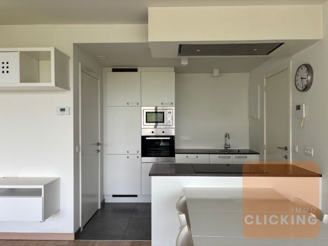 GEMEUBELD APP 1 SLAAPKAMER met tuintje foto 3