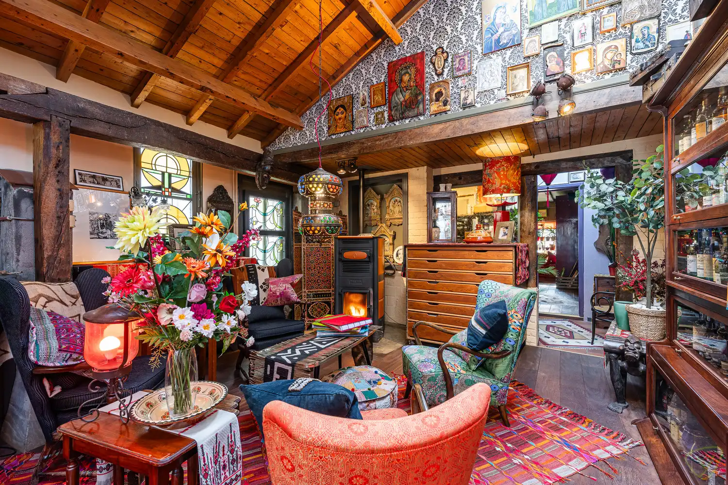 Voormalig muziek- en eetcafé “De Filosoof” wordt verkocht. foto 9