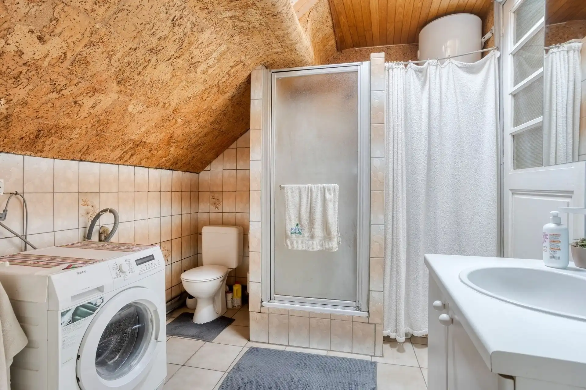 Charmante 3-gevelwoning (1 slpk) met tuin & garage foto 20