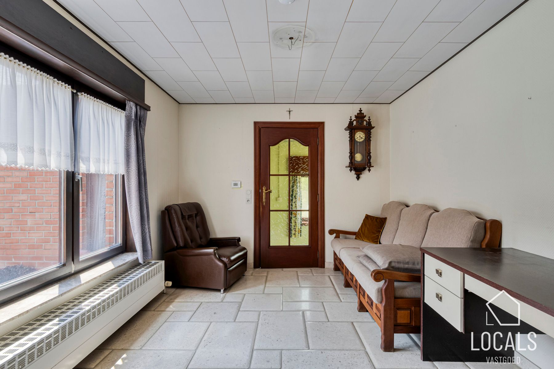 Solide viergevelwoning met potentieel foto 7