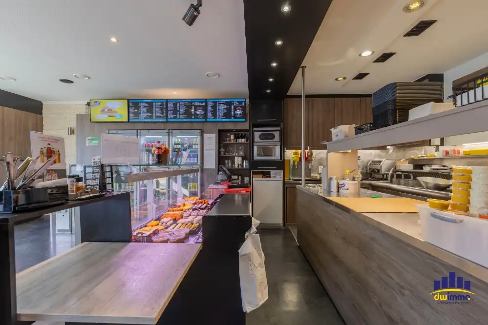 Prima gelegen frituur over te nemen in Sint-Denijs-Westrem foto 7