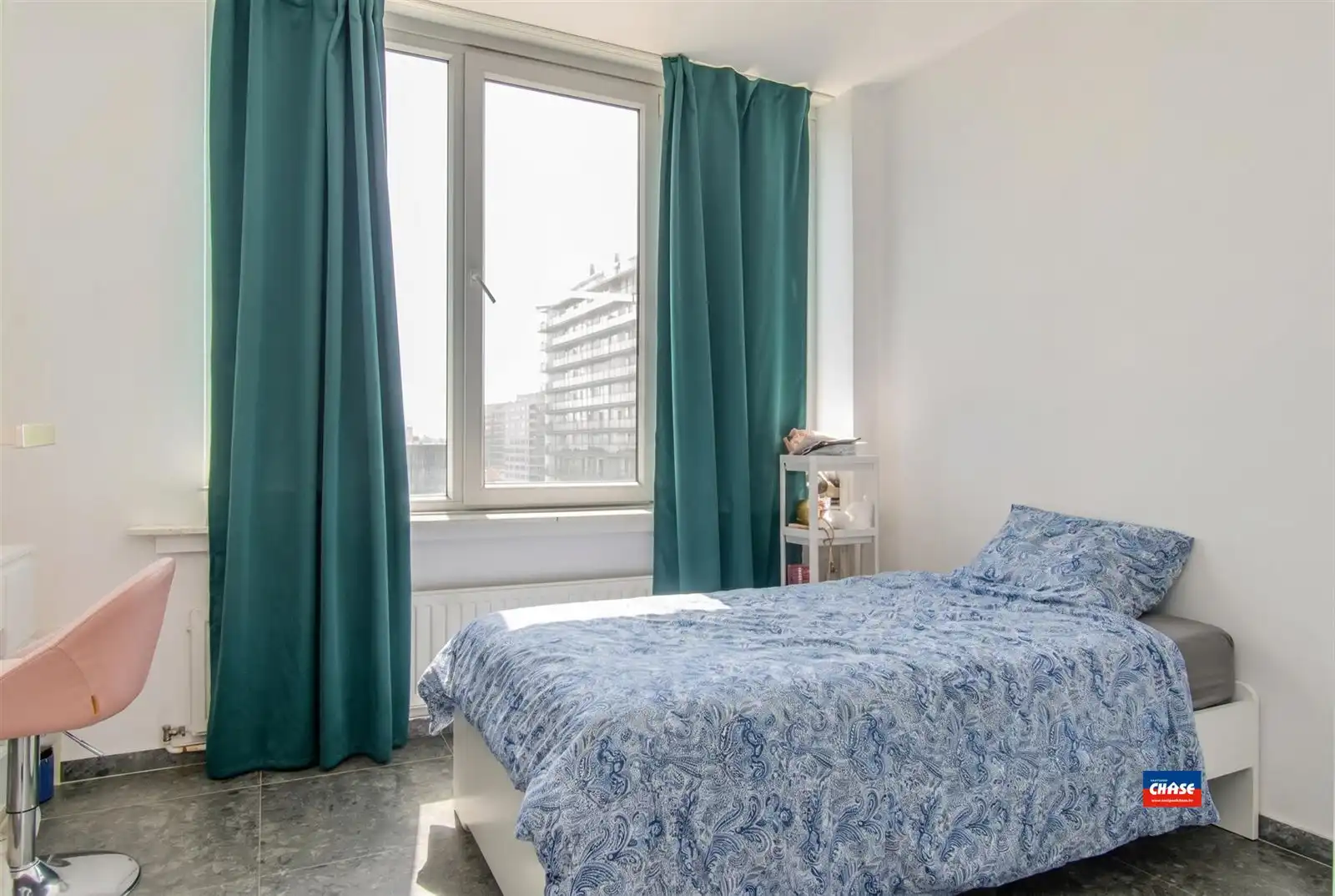 Instapklaar appartement met 3 slaapkamers, groot terras en kelderberging foto 7