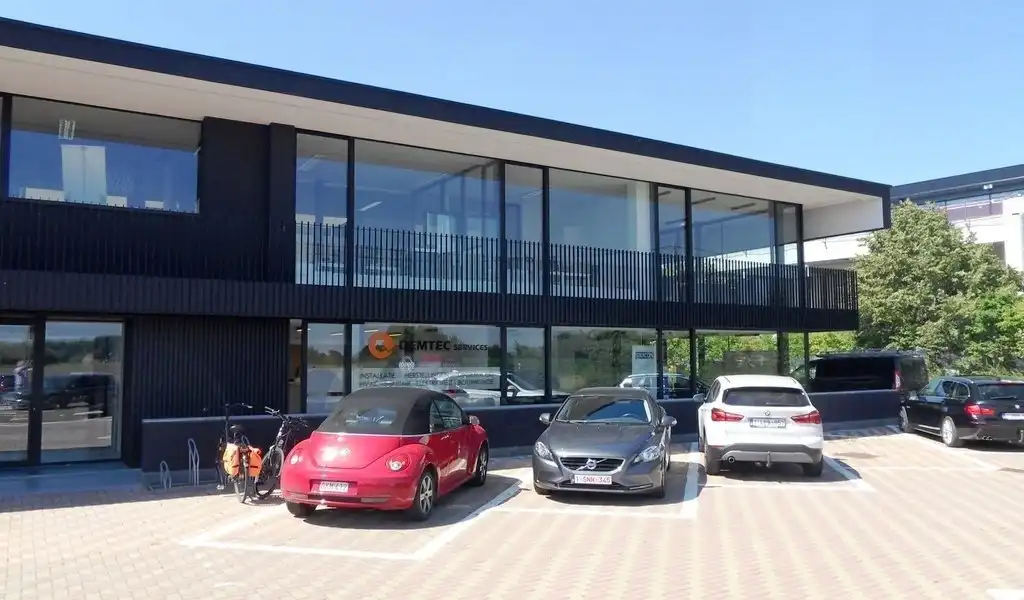 Kantoor te huur in New Westral Business Center te Nazareth foto 15