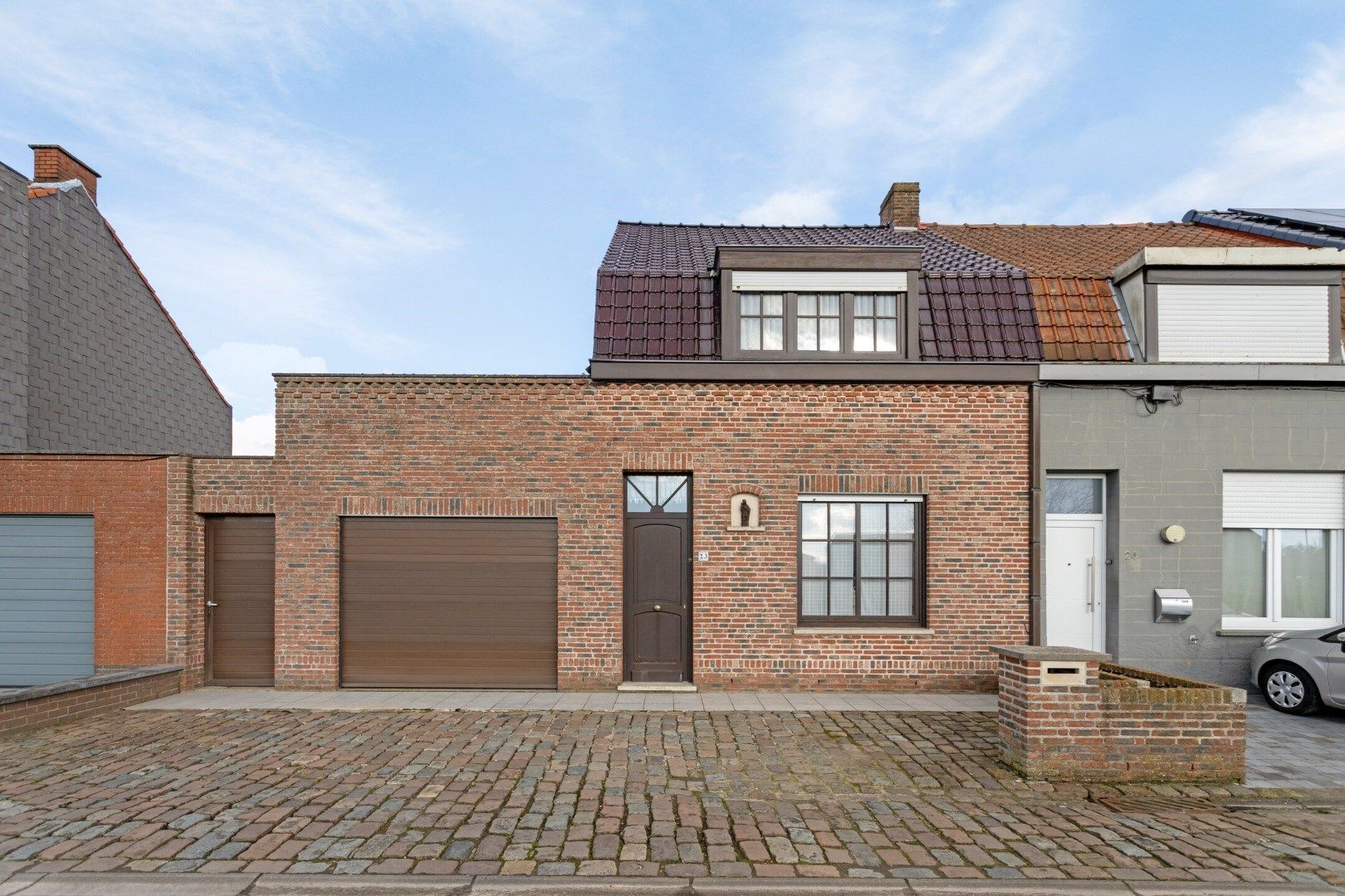 Landelijk gelegen woning met garage op 493 m²! foto 1