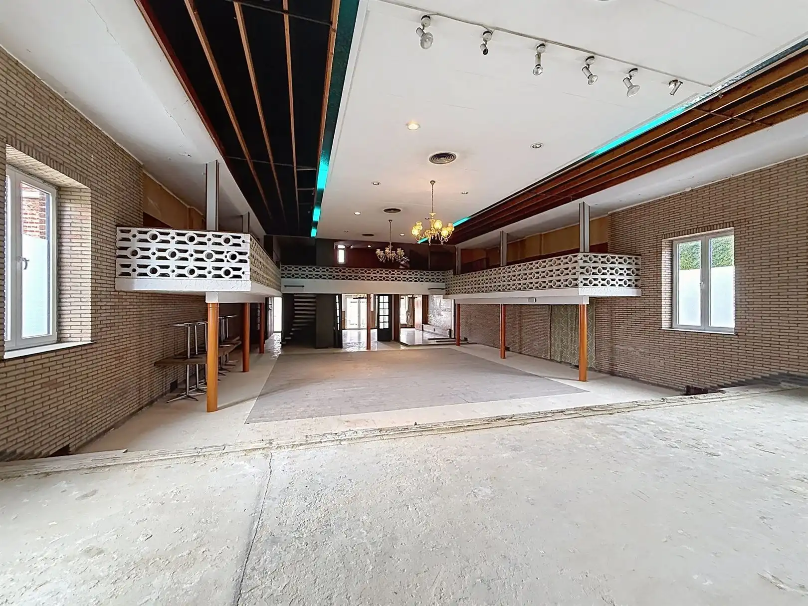 Voormalige feestzaal of projectgrond, opp 5a 67ca foto 17