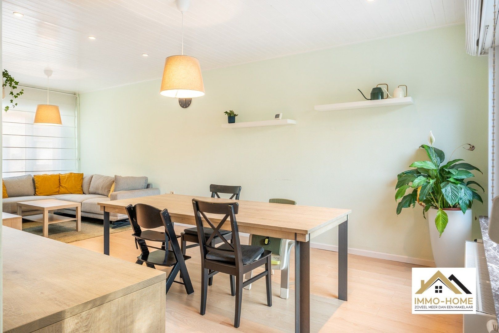 CHARMANTE WONING IN RUSTIGE, GROENE OMGEVING TE ZELZATE foto 6