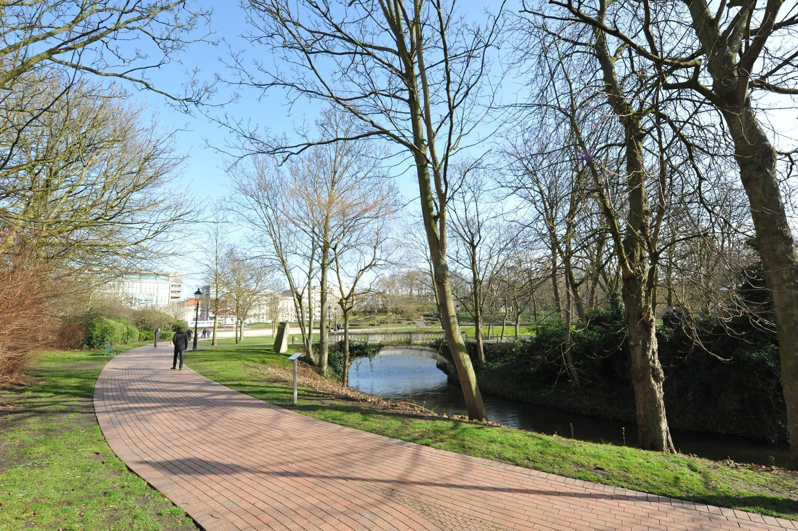 Magnifiek gerenoveerd appartement met zicht op het Leopoldpark foto 10