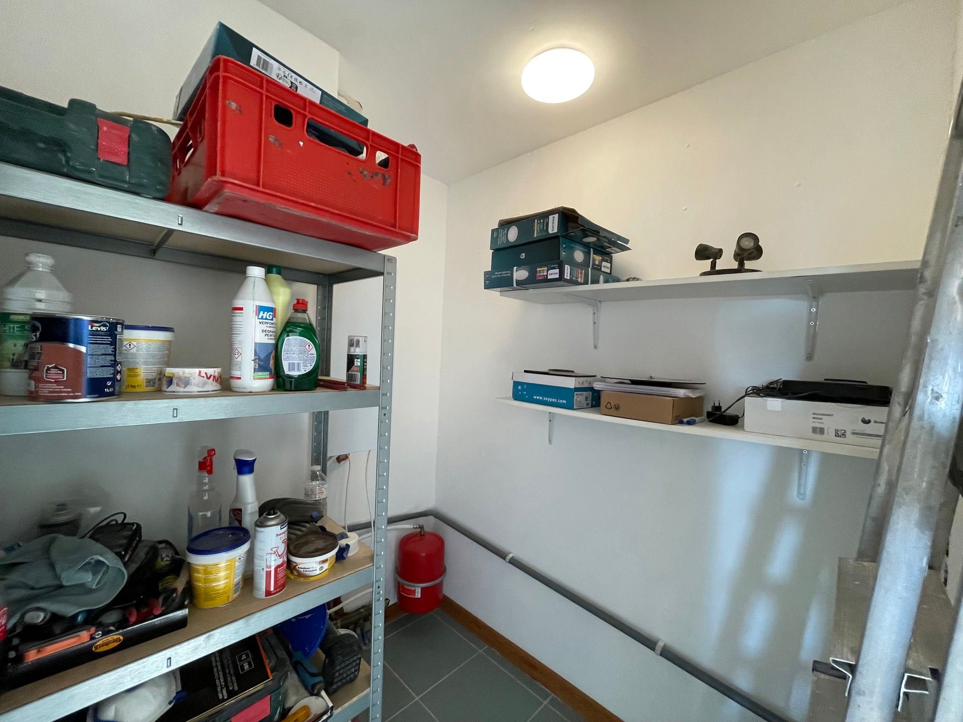 EREMBODEGEM - Gerenoveerd appartement in het centrum. foto 5