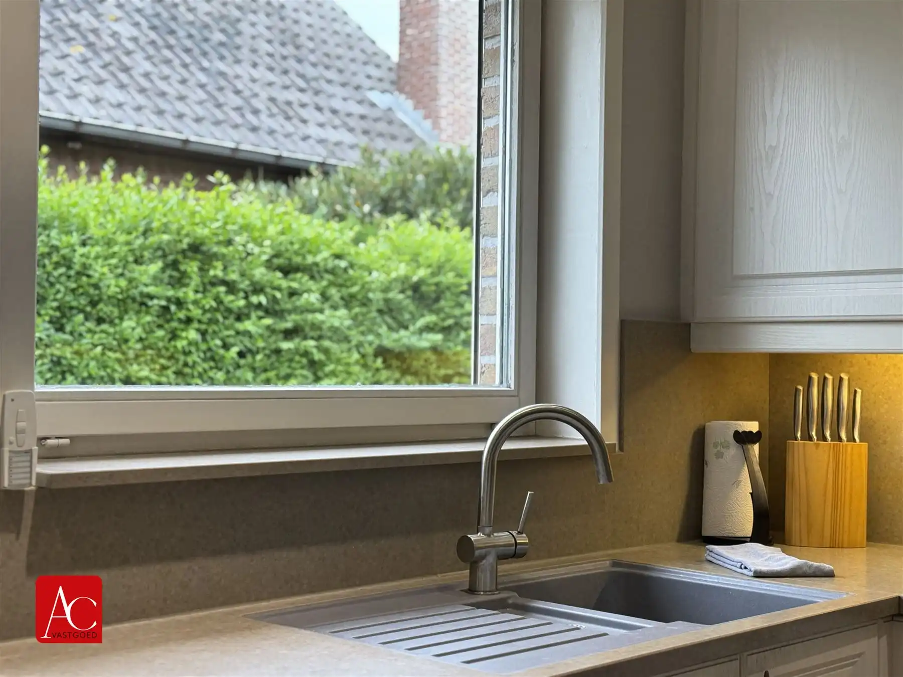 Rustig gelegen bungalow met prachtig uitzicht foto 17