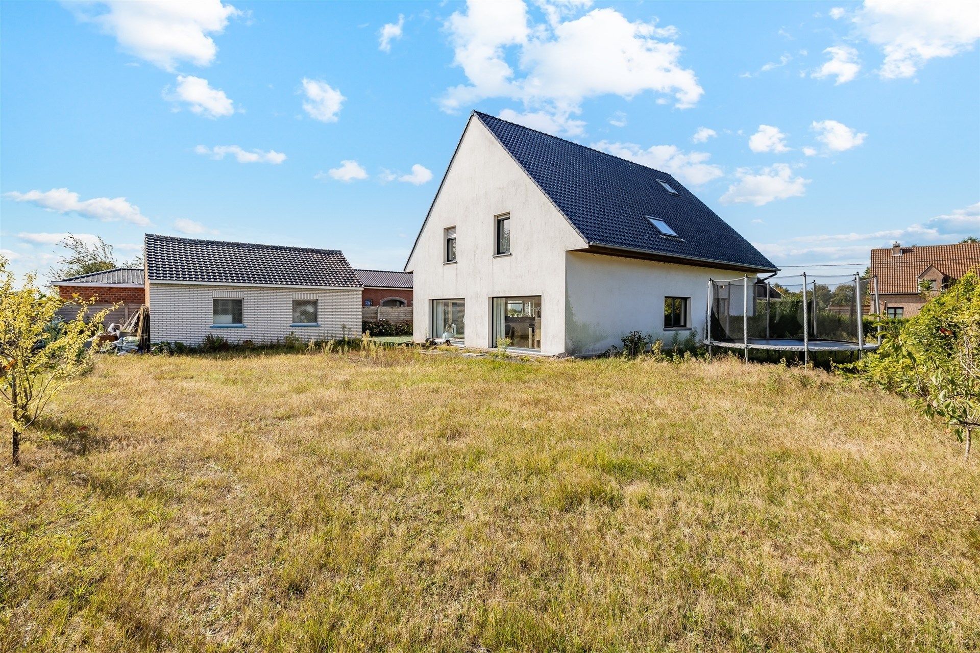 Prachtige villa met 4 slaapkamers! foto 4