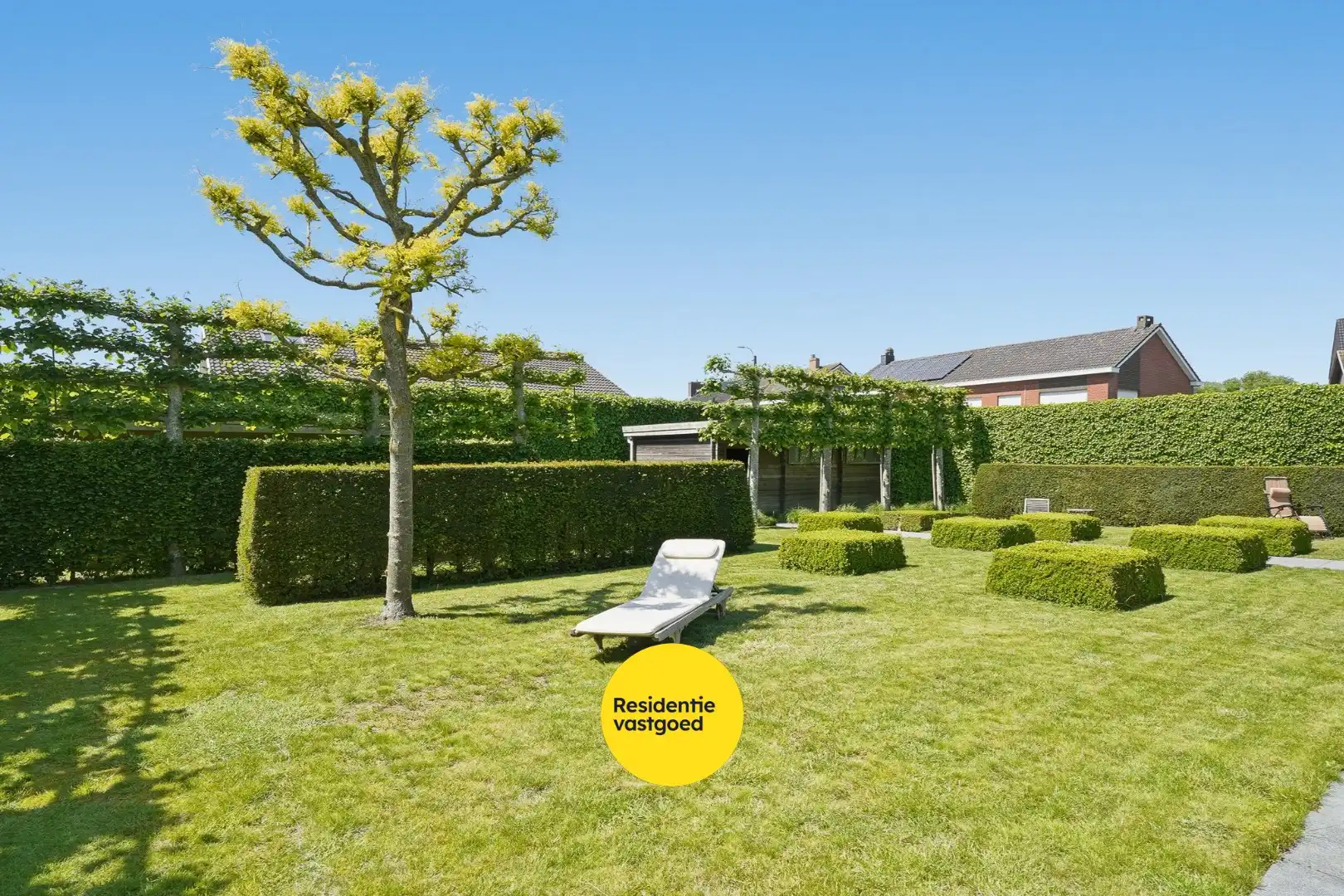 Alleenstaande woning met zonnige tuin op 980 m² foto 26