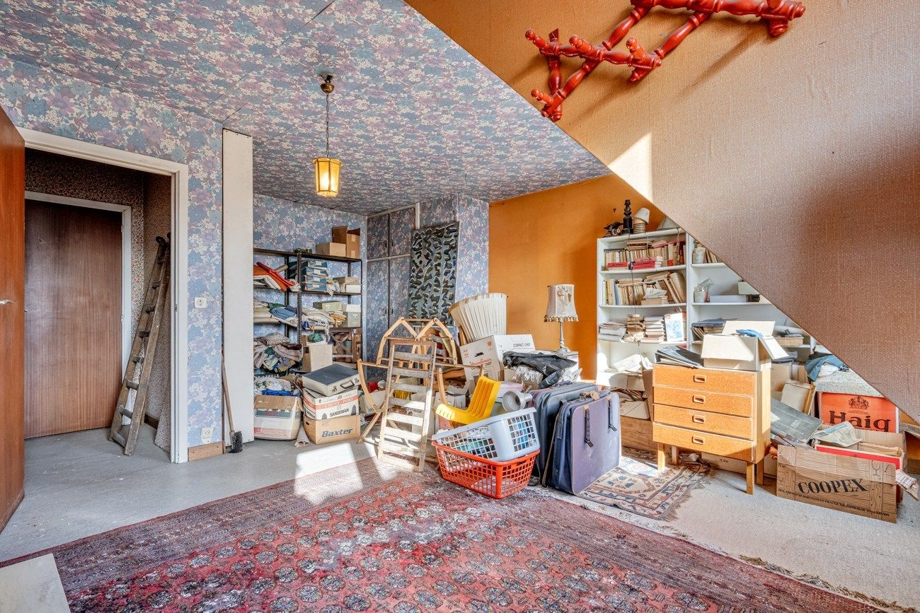 Gezellige, te renoveren, woning met charmante tuin aan een groenzone foto 26