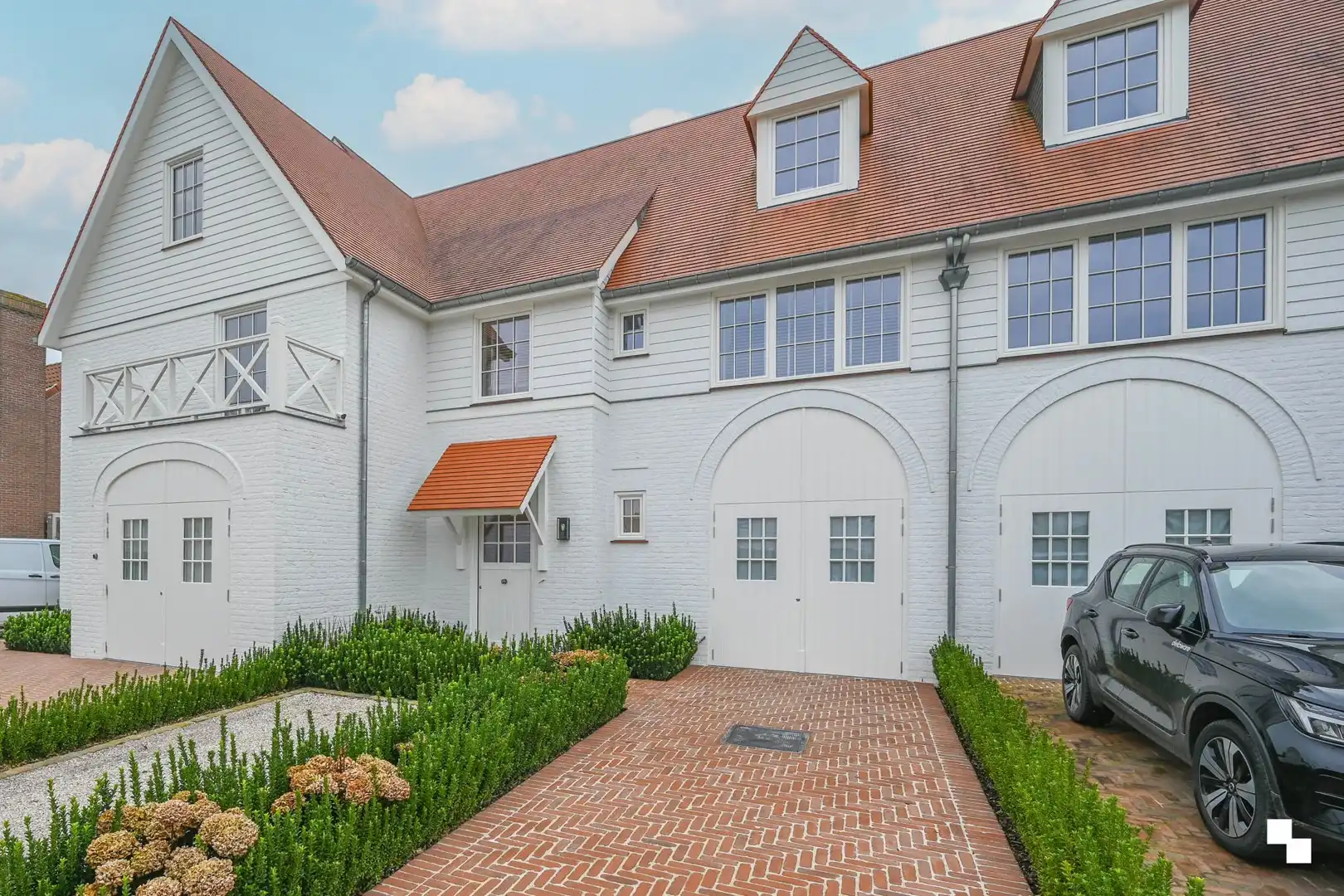 Gemeubelde high-end woning in rustige buurt in Waregem foto {{pictureIndex}}