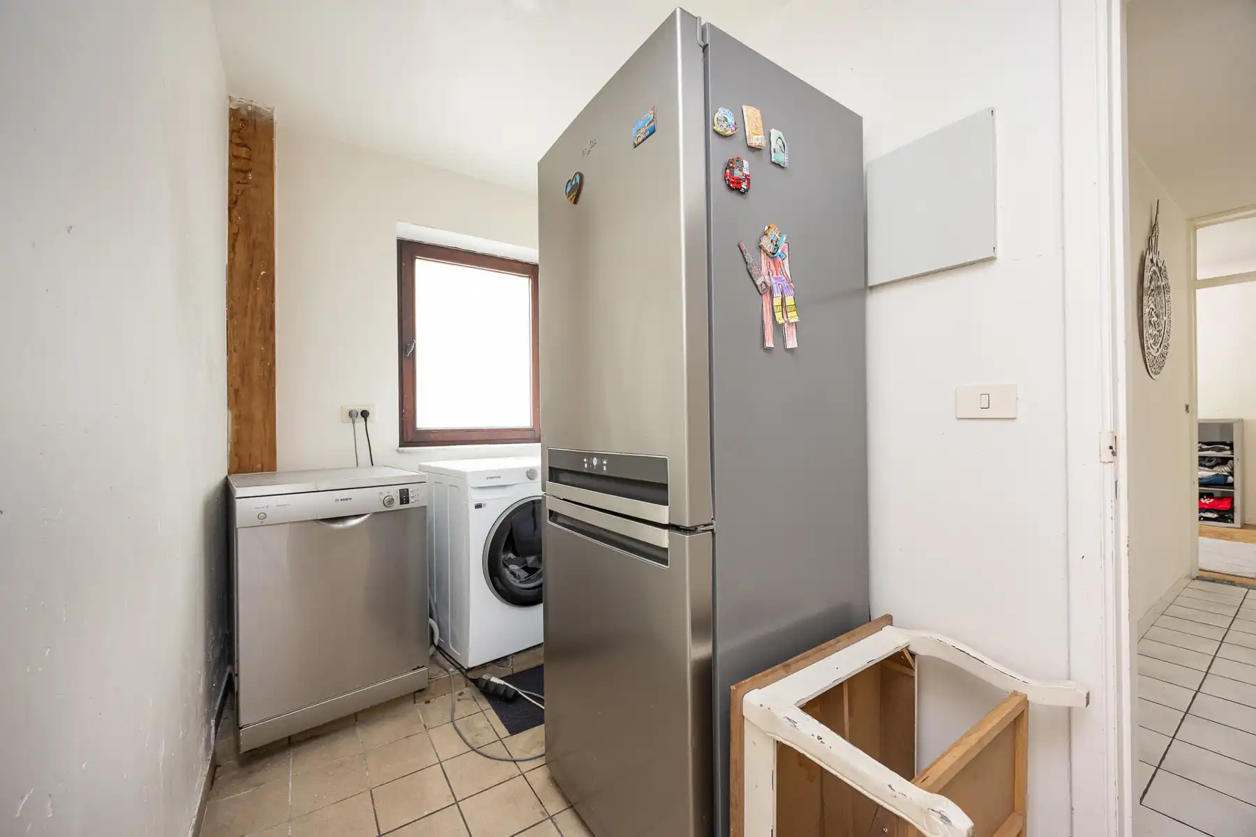 Gelijkvloers 3-slaapkamerappartement met garage en autostaanplaats. foto 9