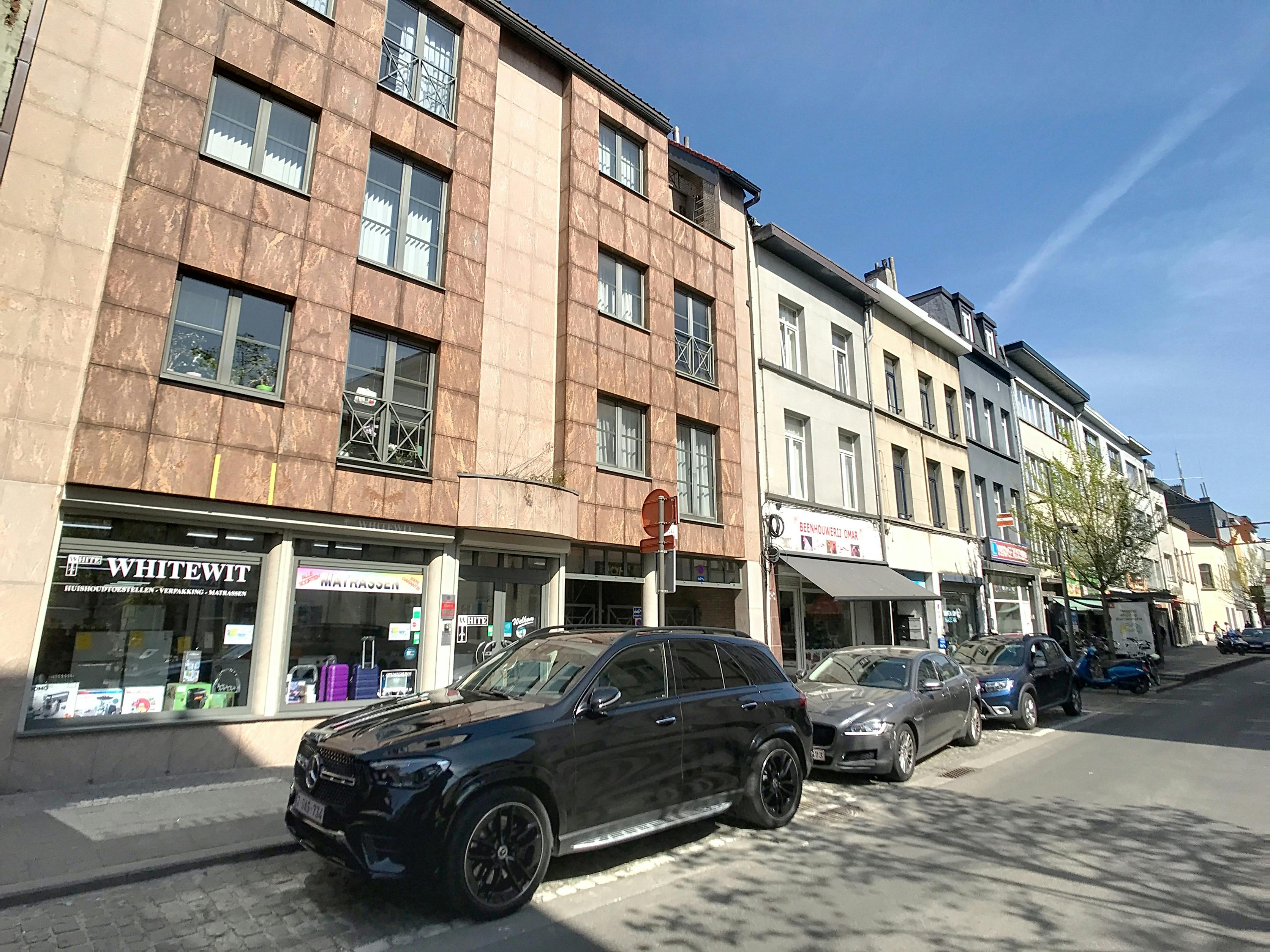Handelspand  van ca. 326 m² te koop in Antwerpen foto 11