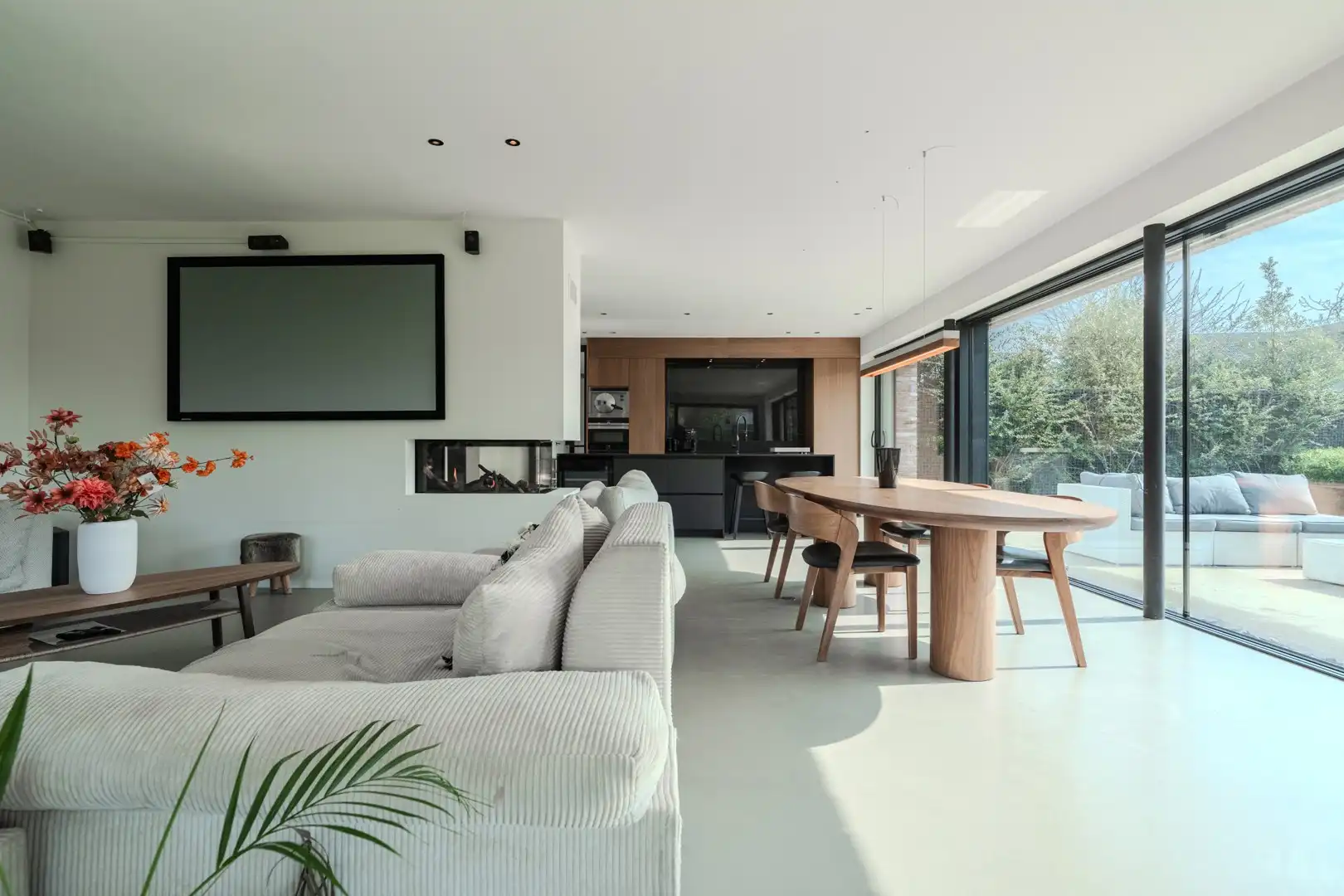 Exclusieve villa op 1.376 m² - momenteel vergund voor vakantiewoning foto 12