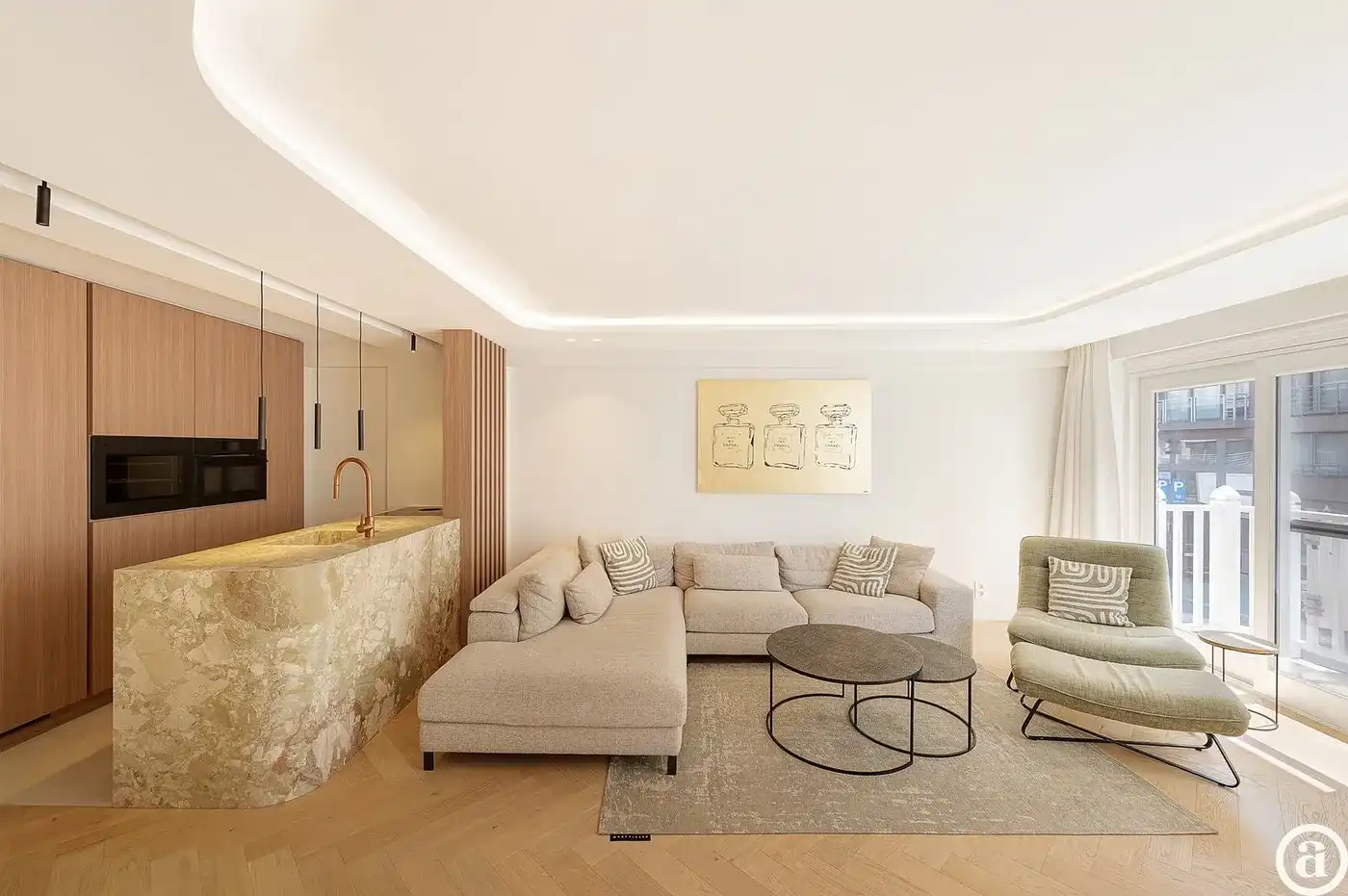 Gerenoveerd 3 slaapkamerappartement met zijdelings zeezicht. foto 6