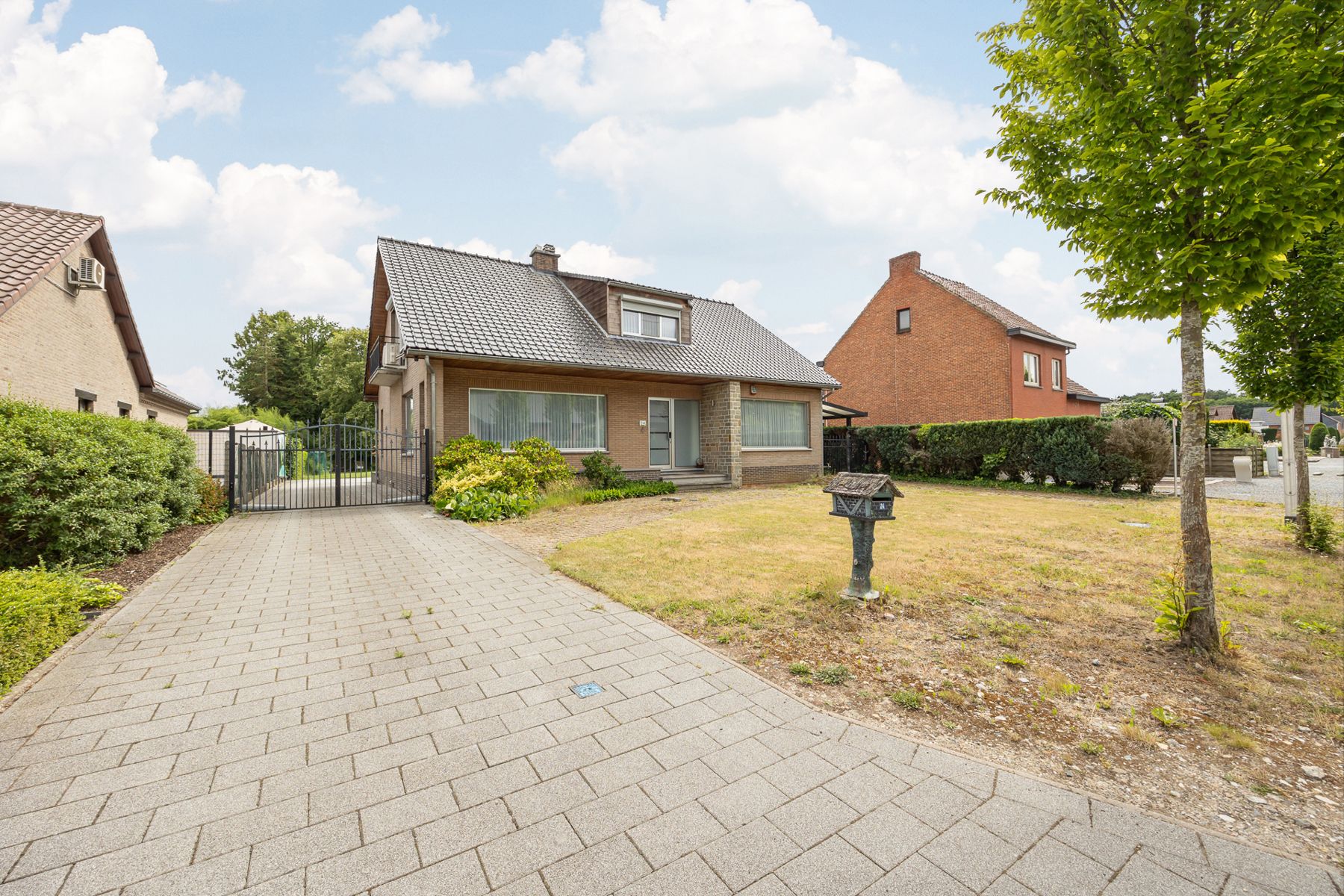 Hoofdfoto van de publicatie: Huis te koop