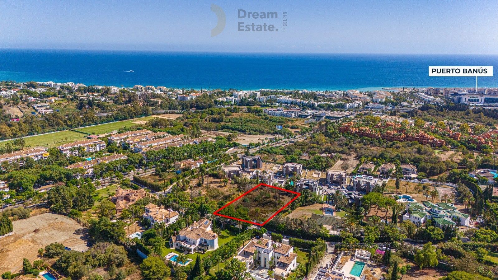 Laatste en grootste perceel beschikbaar in Atalaya de Rio Verde, Puerto Banús. foto 8