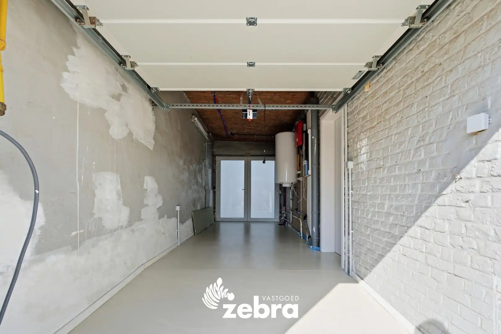 Gerenoveerde woning met 3 slaapkamers en tuin te Oostrozebeke! foto 17