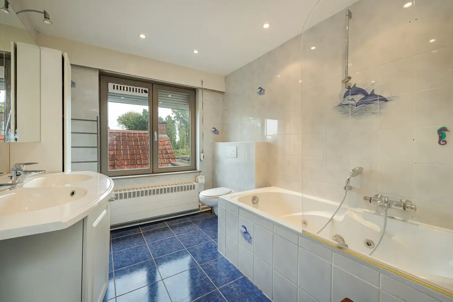 Ruime gezinswoning met 3 slk, tuin, garage en hobbykamer foto 19