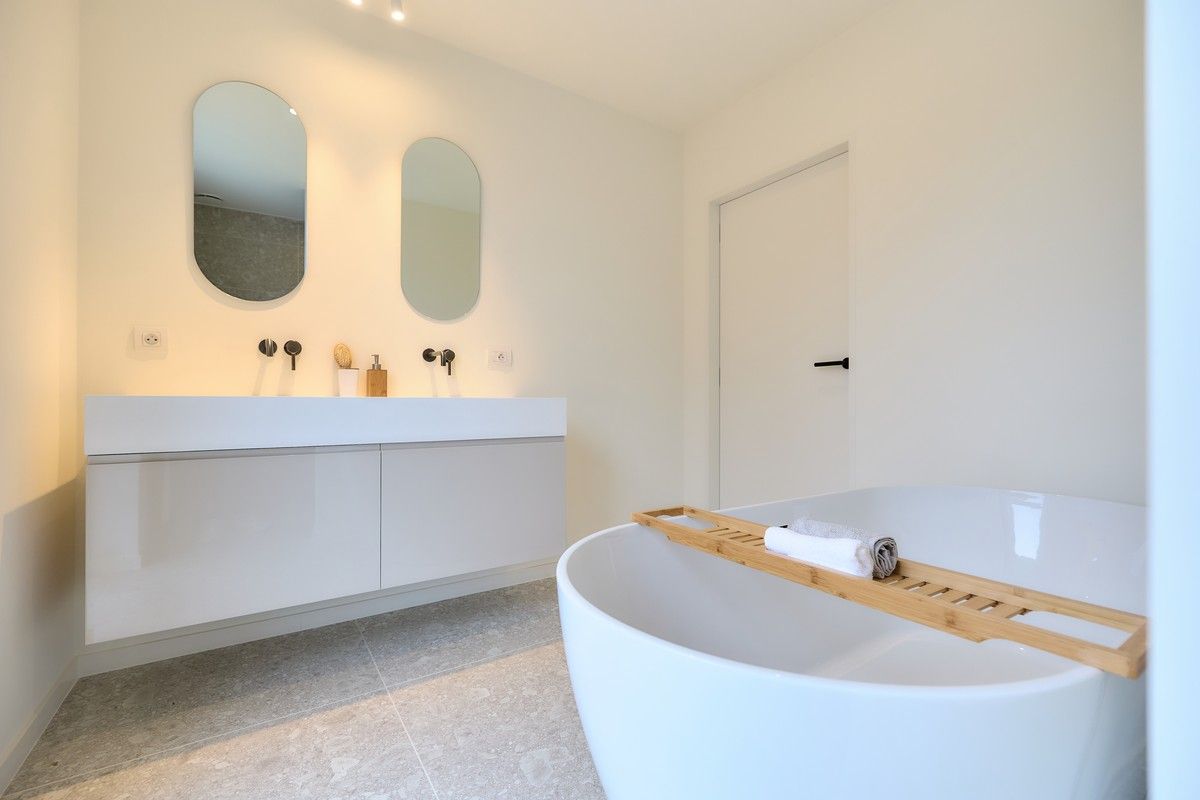 Alleenstaande woning met 4 slaapkamers in Waardamme foto 10