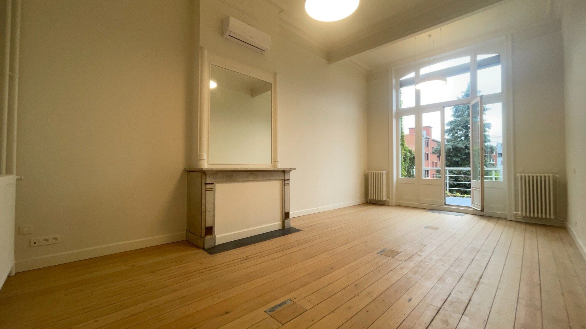 Exclusief kantoorgebouw te koop dichtbij de Leien in Antwerpen foto 15