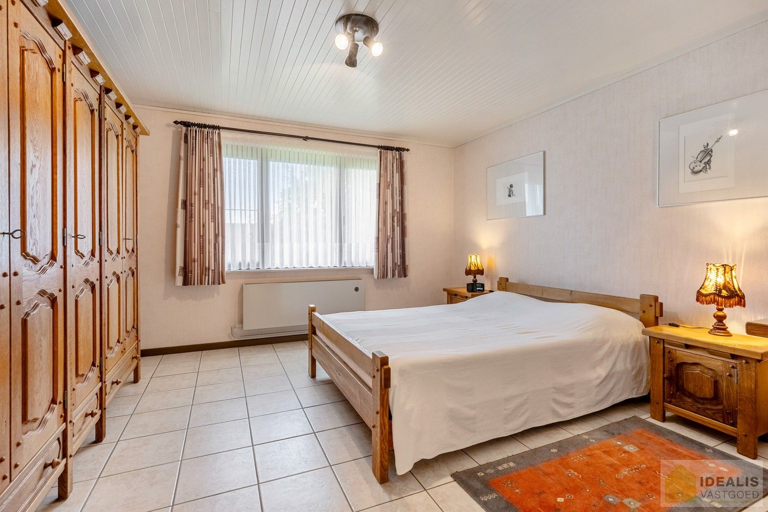 IDEALIS VASTGOED - INSTAPKLARE GEZINSWONING OP EEN RUSTIG PERCEEL VAN 6A 14CA MET 3 KNAPPE SLAAPKAMERS foto 20