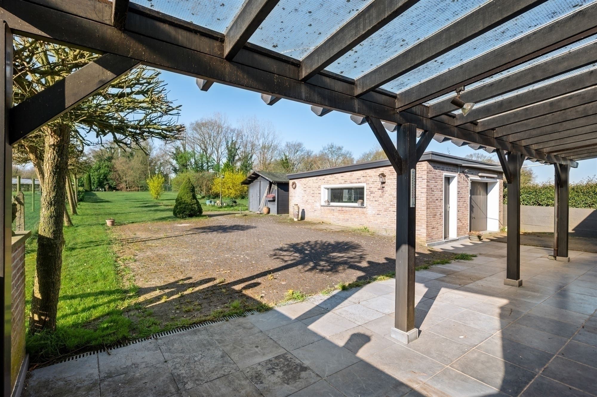 Rustig gelegen gelijkvloers-woning te Koningshooikt (nabij Duffel) foto 13