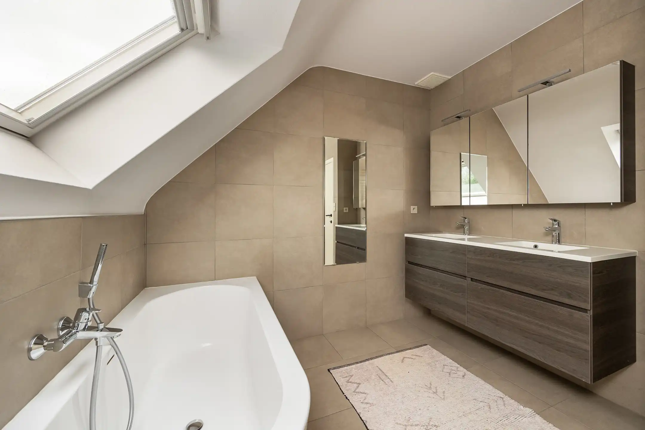 Charmante woning vlakbij Viersels Gebroekt foto 16