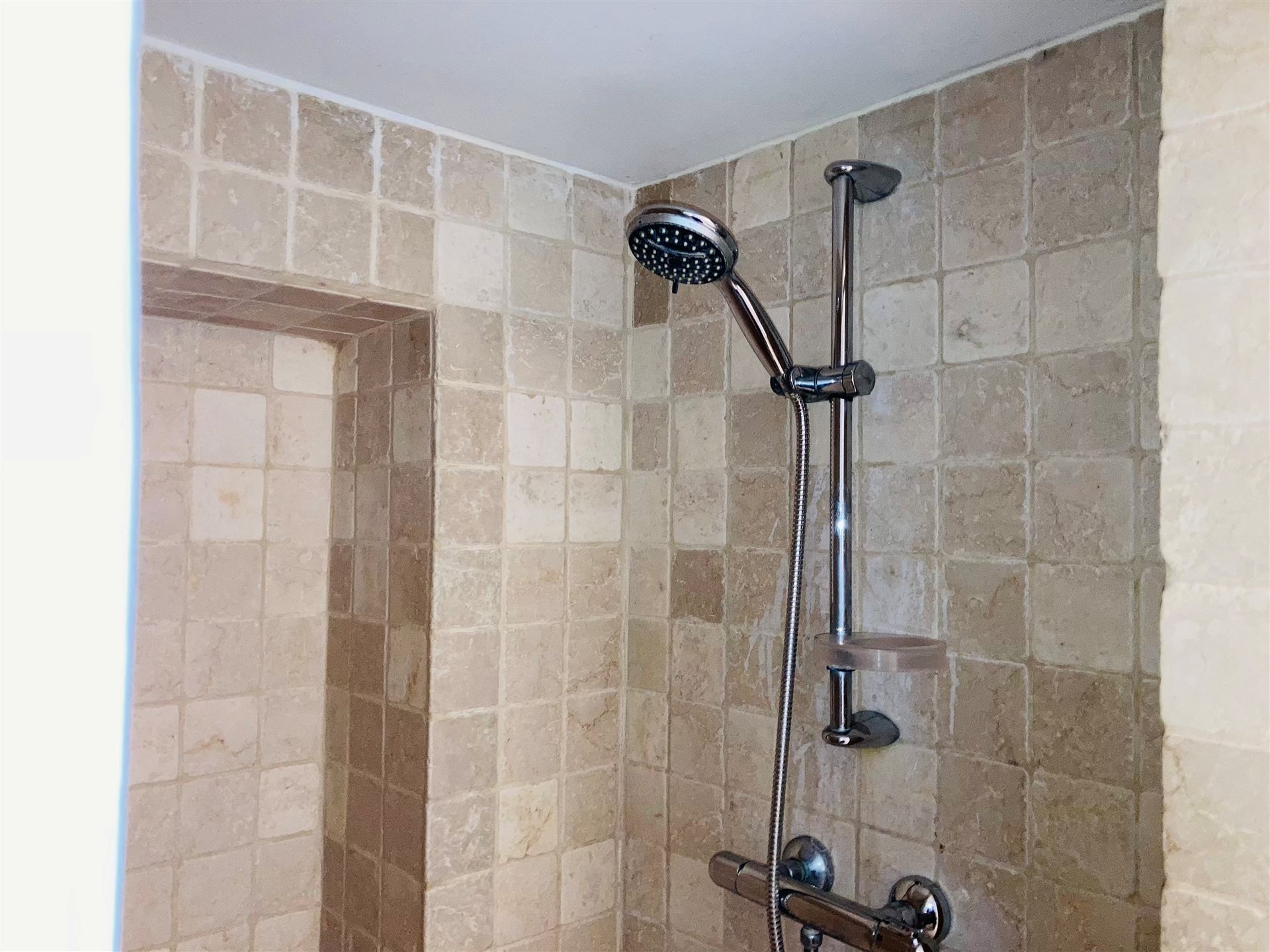 Mooi gemeubeld 2SK Dplex-appartement - Kortbij EGG foto 11