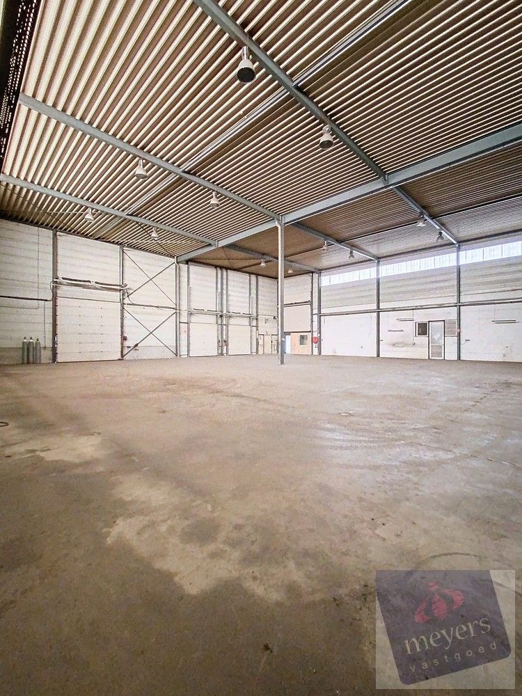 Multifunctioneel bedrijfsgebouw van 3.400 m² in Bocholt foto 23