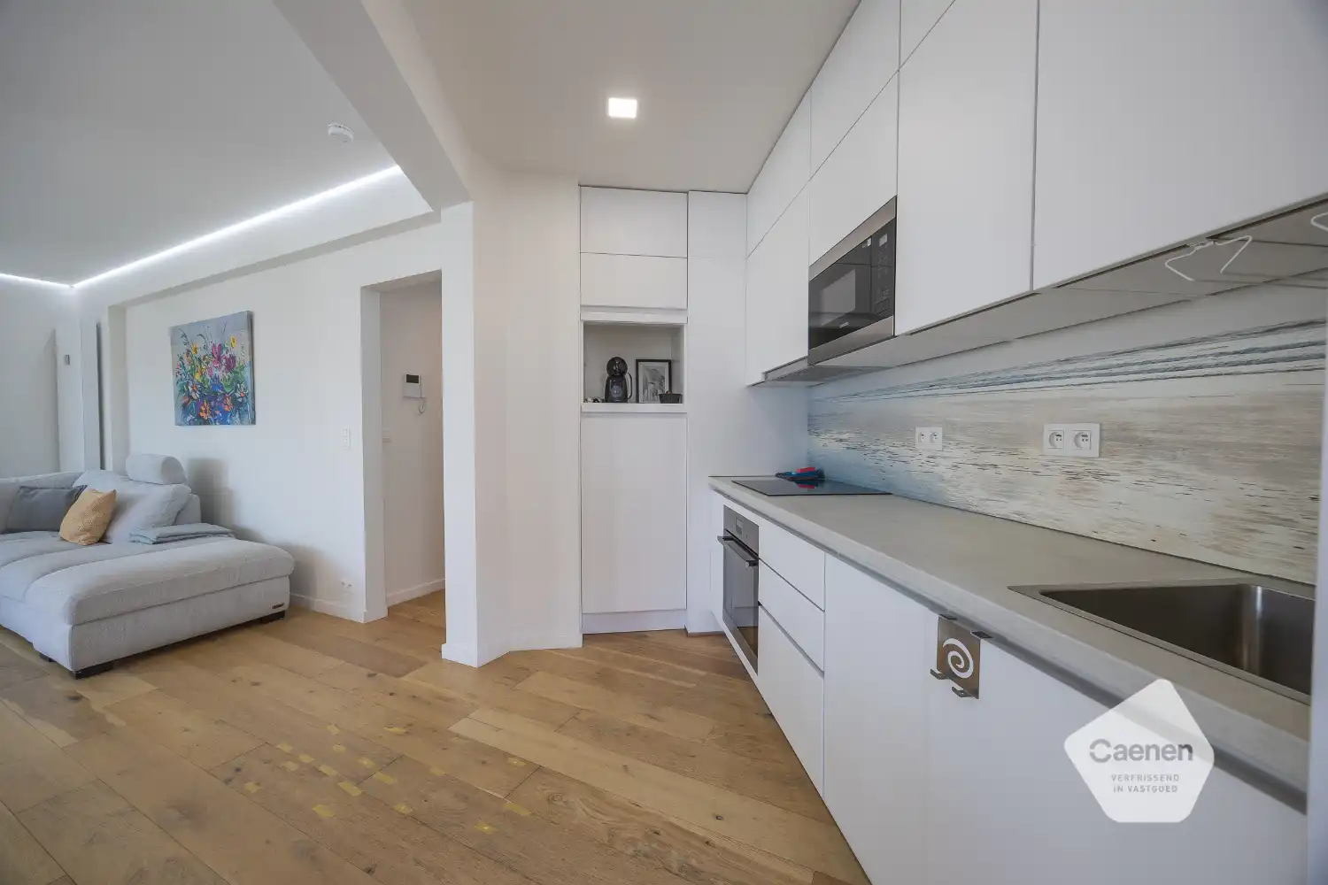 Gerenoveerd drie slaapkamer appartement op centrale ligging foto 7
