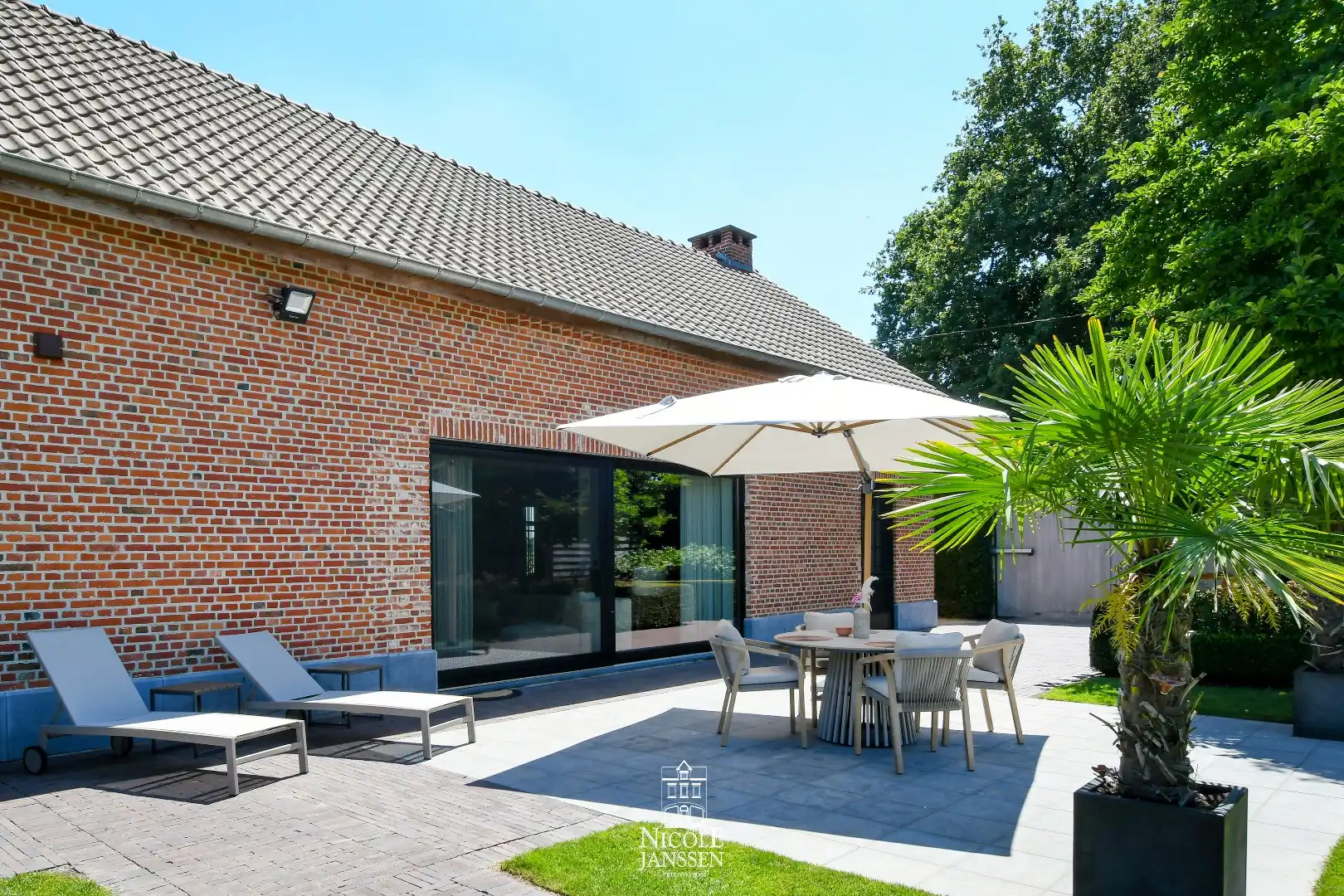 Gerenoveerde hoevewoning foto 18